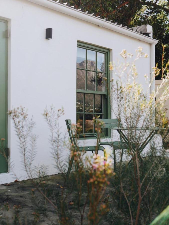 Mooibaai Hotel เฮาต์เบย์ ภายนอก รูปภาพ